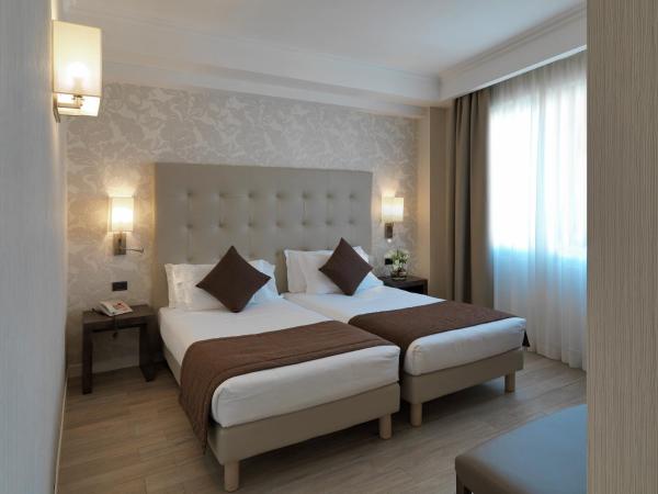 Windsor Hotel Milano : photo 1 de la chambre chambre deluxe double ou lits jumeaux