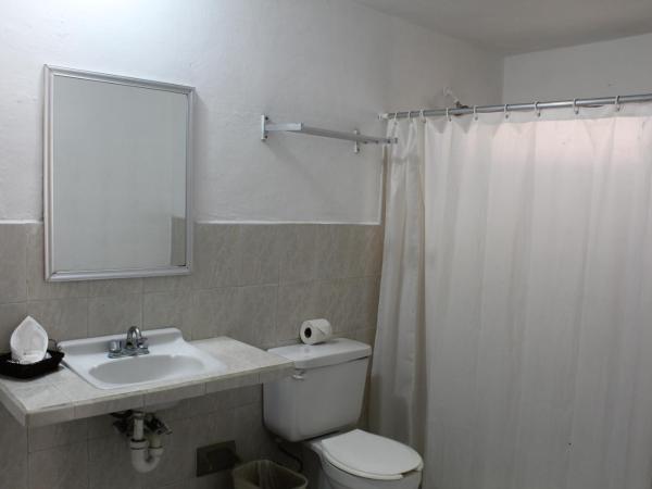 Hotel El Cid : photo 1 de la chambre chambre standard lit queen-size
