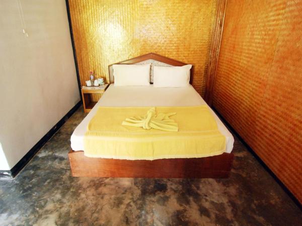 Lanta Coral Beach Resort : photo 3 de la chambre bungalow bambou 