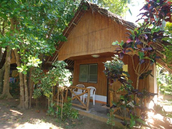 Lanta Coral Beach Resort : photo 7 de la chambre bungalow bambou 