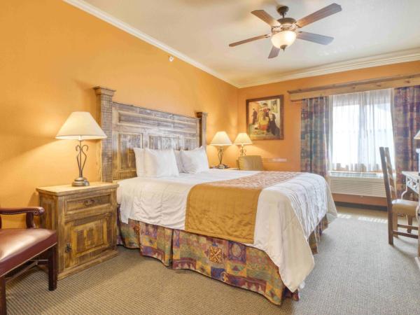 La Hacienda Inn : photo 7 de la chambre chambre lit king-size - non-fumeurs