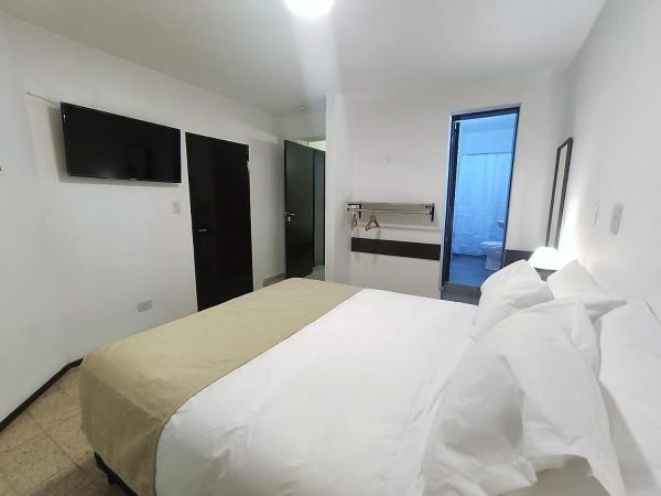 EMILIA HOTEL : photo 2 de la chambre chambre familiale