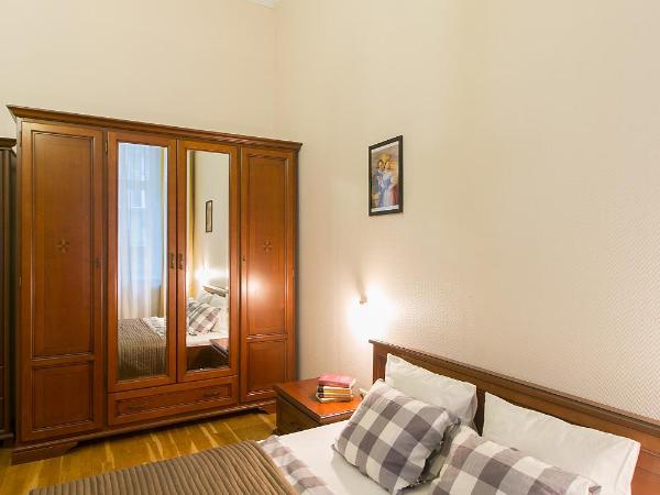 Friends Hostel & Apartments : photo 2 de la chambre chambre double