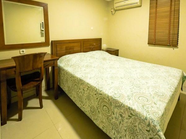 Rhiz Guest House Tebet : photo 3 de la chambre chambre double deluxe