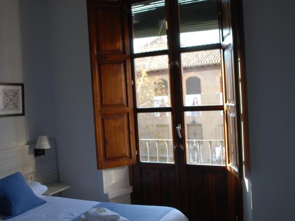 La Perla Granada Suites : photo 8 de la chambre chambre double