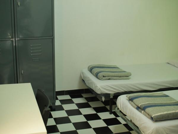 Hostel New York : photo 7 de la chambre chambre familiale avec salle de bains commune