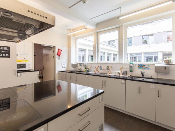 Hostel by Hyve Basel : photo 4 de la chambre chambre simple