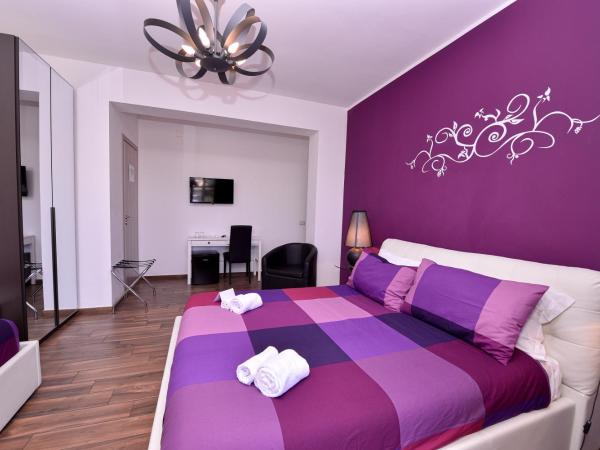 Symposium Bed&Breakfast : photo 2 de la chambre chambre triple - vue sur mer