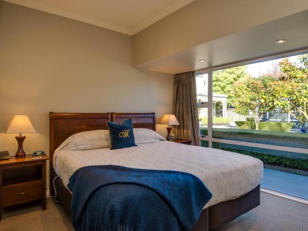 Merivale Manor : photo 6 de la chambre studio supérieur avec baignoire spa