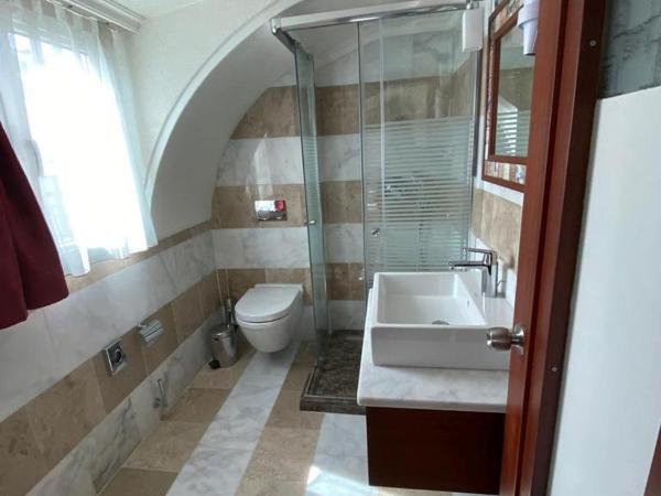 Dareyn Hotel : photo 1 de la chambre chambre triple - vue sur ville