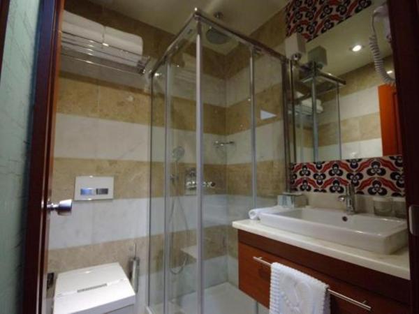 Dareyn Hotel : photo 4 de la chambre suite familiale