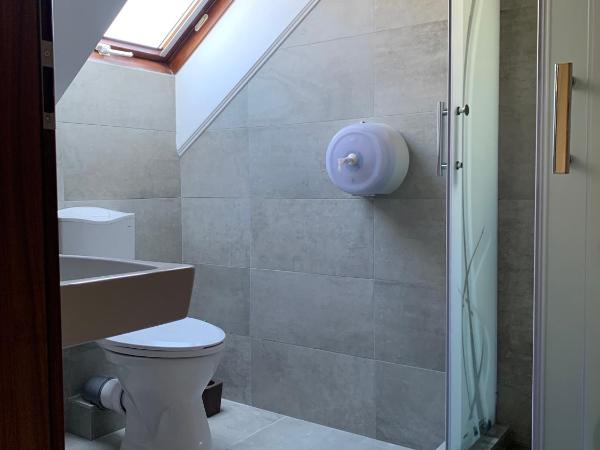 Balaton Kinizsi Apartman : photo 7 de la chambre chambre double classique