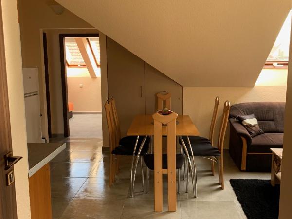 Balaton Kinizsi Apartman : photo 6 de la chambre appartement supérieur