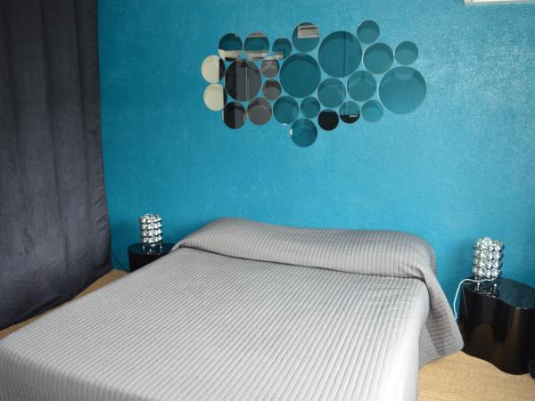 Hotel L'Orangeraie : photo 4 de la chambre chambre double Économique avec vue sur la rue