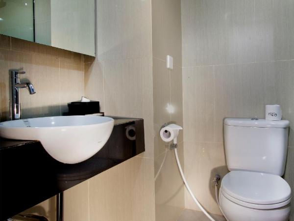Neo Hotel Tendean Jakarta by ASTON : photo 6 de la chambre chambre double ou lits jumeaux standard