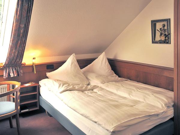 Hotel und Landhaus 'Kastanie' : photo 3 de la chambre chambre double