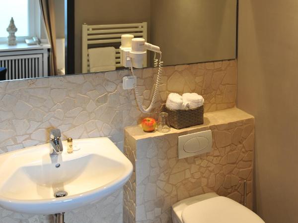 Hotel und Landhaus 'Kastanie' : photo 1 de la chambre chambre double