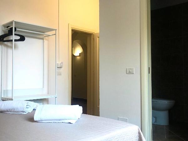 Hotel Nazionale : photo 3 de la chambre chambre double ou lits jumeaux avec salle de bains privative