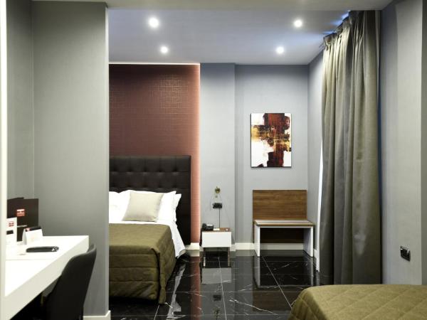 Magri's Hotel : photo 7 de la chambre chambre quadruple supérieure