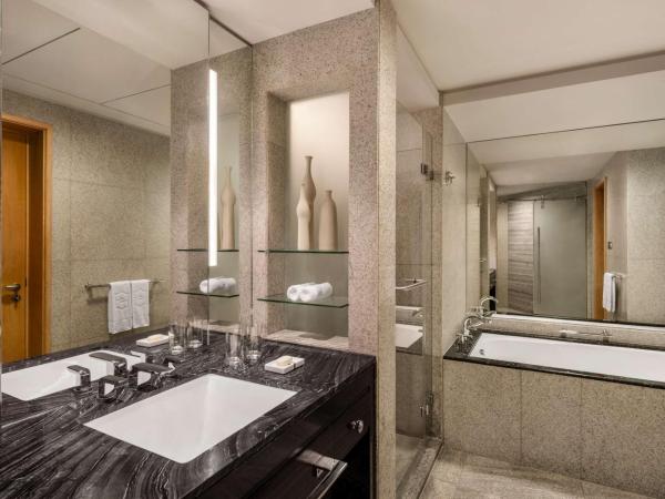 Shangri-La Dubai : photo 1 de la chambre chambre lit king-size deluxe - vue sur mer