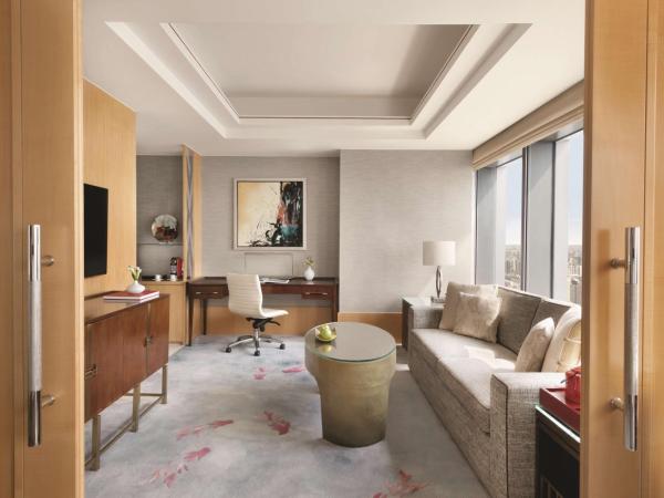 Jing An Shangri-La, Shanghai : photo 4 de la chambre hébergement lit king-size club exécutif horizon