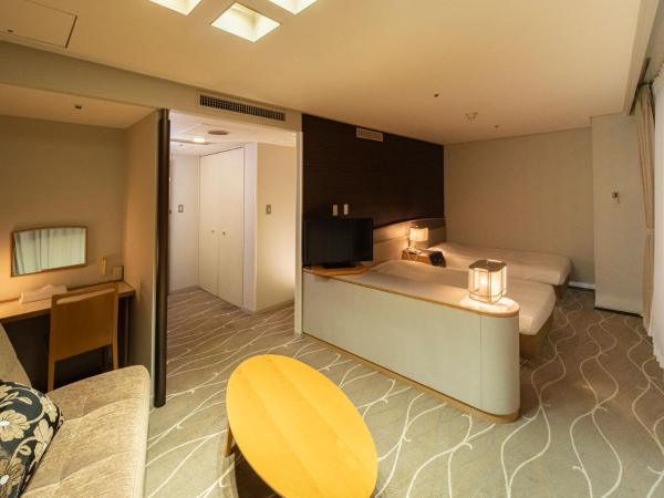 Hotel Awina Osaka : photo 4 de la chambre chambre lits jumeaux de luxe avec canapé-lit - non-fumeurs
