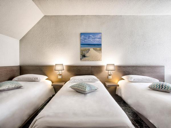 Mercure Cabourg Hôtel & Spa : photo 8 de la chambre chambre supérieure en duplex avec 1 lit double et 3 lits simples – accès au spa inclus