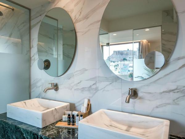 Niche Hotel Athens : photo 10 de la chambre suite niche divine - vue sur acropole