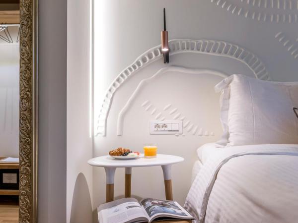 Niche Hotel Athens : photo 5 de la chambre chambre niche - vue sur colline du lycabette