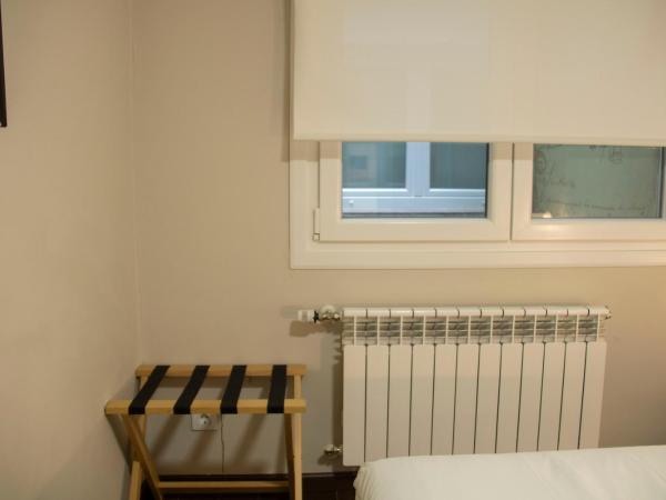 Alda Alborán Rooms : photo 10 de la chambre chambre double ou lits jumeaux standard