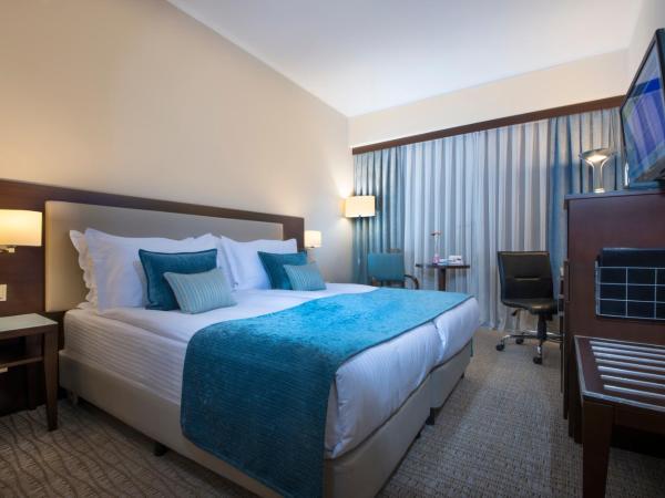 Radisson Blu Ankara : photo 6 de la chambre chambre supérieure avec balcon et vue sur la ville