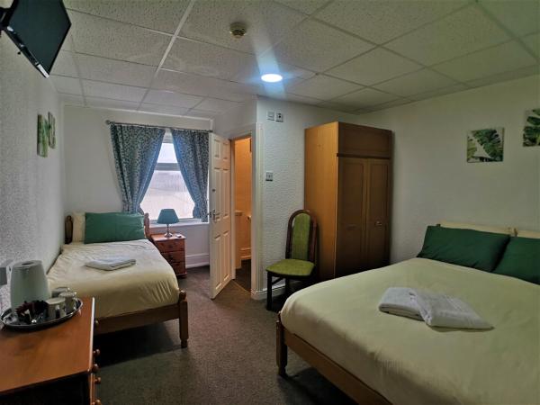 The Hopton Hotel : photo 1 de la chambre chambre triple standard