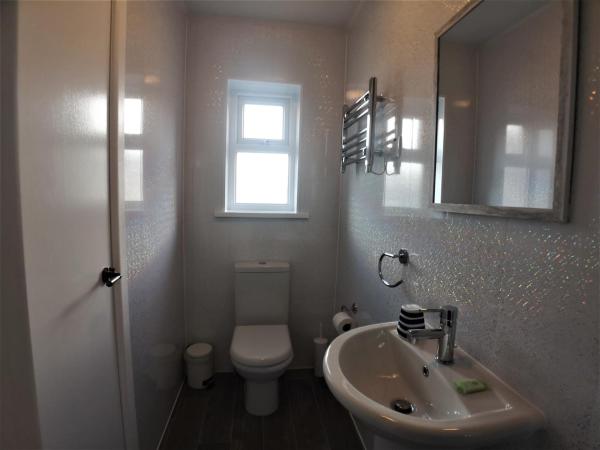 The Hopton Hotel : photo 6 de la chambre chambre triple avec douche