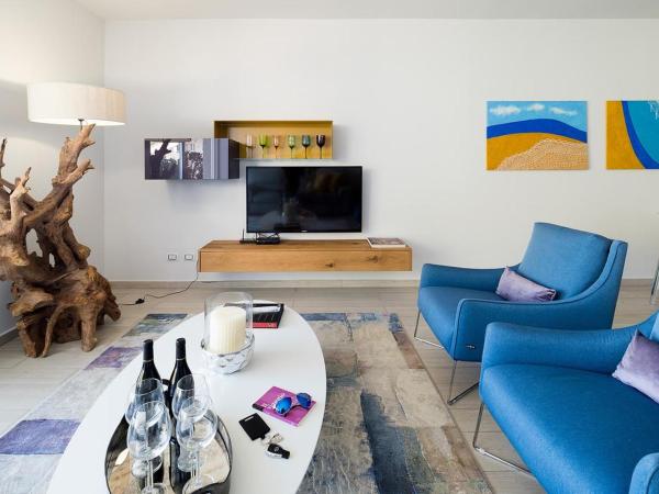Isola Bella Infinity Suites : photo 4 de la chambre appartement - vue sur mer