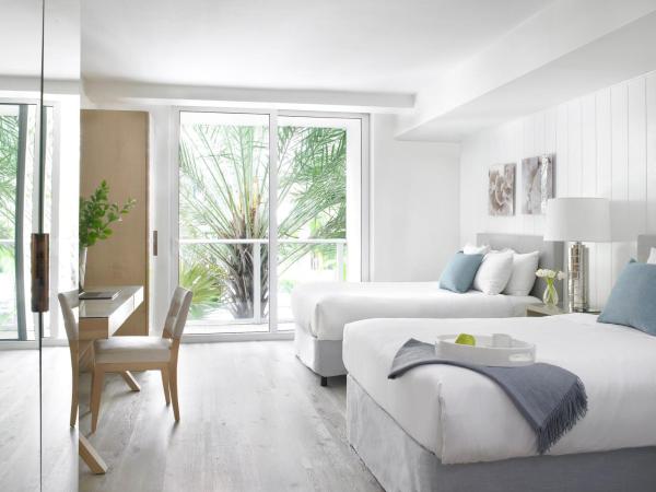 Grand Beach Hotel Surfside West : photo 2 de la chambre suite double avec vue sur la ville