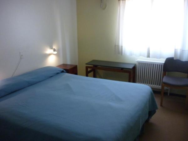 Hotel Puerta del Sol : photo 5 de la chambre chambre double