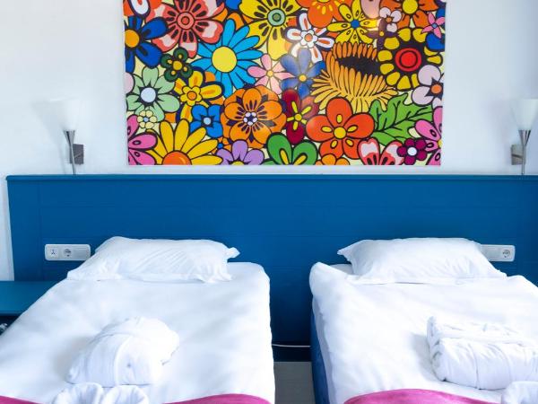 Bodrum Holiday Resort & Spa : photo 9 de la chambre chambre club standard (2 personnes max)