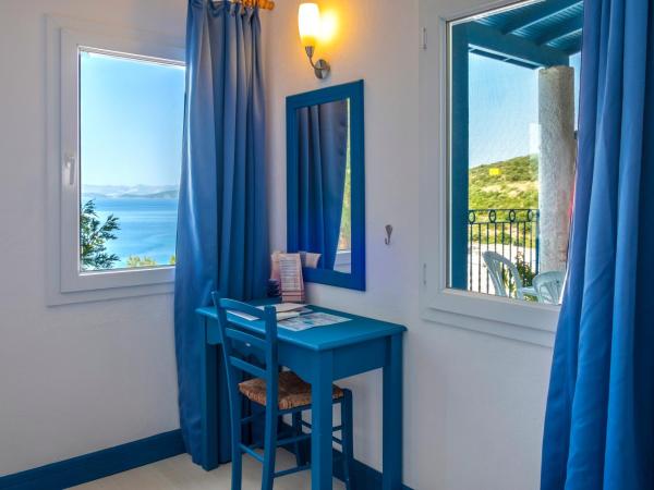 Bodrum Holiday Resort & Spa : photo 6 de la chambre chambre familiale avec douche 