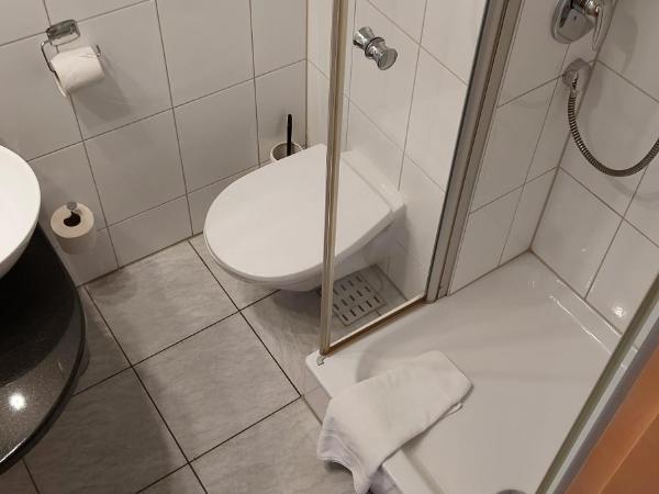 Hotel Stuttgart 21 : photo 2 de la chambre appartement