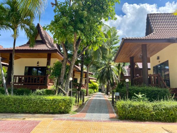 Phi Phi Villa Resort-SHA Extra Plus : photo 1 de la chambre villa de luxe