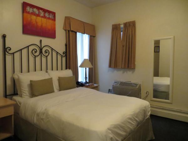 Victoria's Mansion Guest House : photo 1 de la chambre chambre double