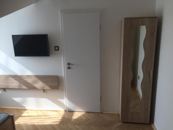 Vulkán Wellness Panzió : photo 6 de la chambre chambre double ou lits jumeaux standard