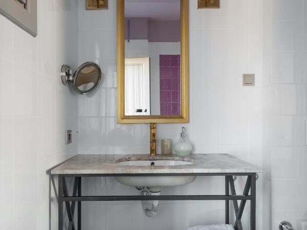 Delight Deluxe Hotel : photo 6 de la chambre suite lune de miel avec balcon