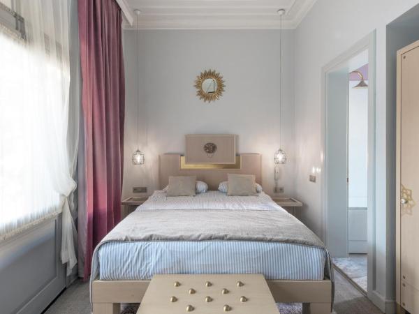 Delight Deluxe Hotel : photo 10 de la chambre suite lune de miel avec balcon