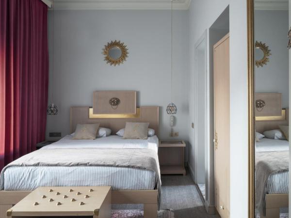 Delight Deluxe Hotel : photo 8 de la chambre suite lune de miel avec balcon