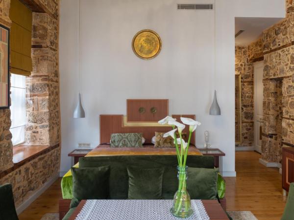 Delight Deluxe Hotel : photo 9 de la chambre chambre lit king-size