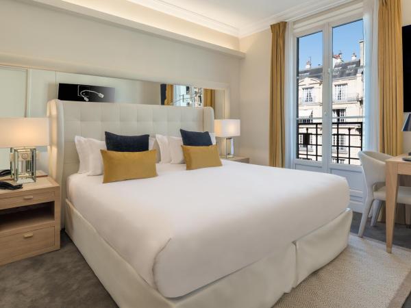 Hotel Camille Paris Tapestry Collection by Hilton : photo 1 de la chambre chambre lit king-size deluxe - vue sur ville