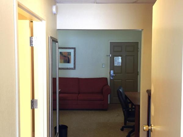 Country Inn & Suites Atlanta Downtown : photo 3 de la chambre suite 1 chambre lit queen-size - non-fumeurs