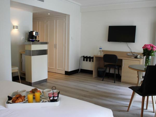 Hôtel Victoria : photo 5 de la chambre chambre double deluxe avec terrasse - vue sur jardin