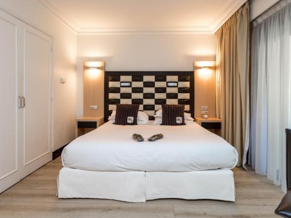 Hôtel Victoria : photo 5 de la chambre chambre double classique avec balcon - vue sur jardin